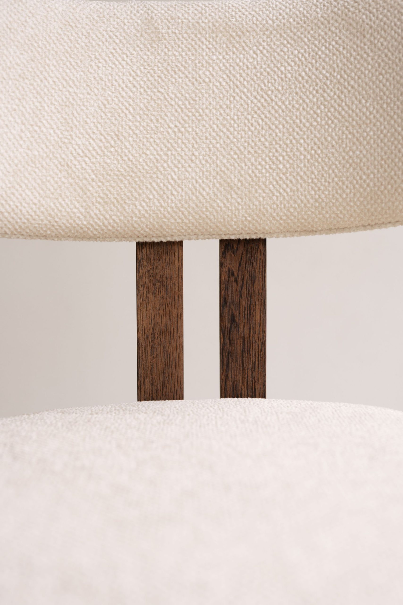 Стул с мягким сиденьем — изображение 6